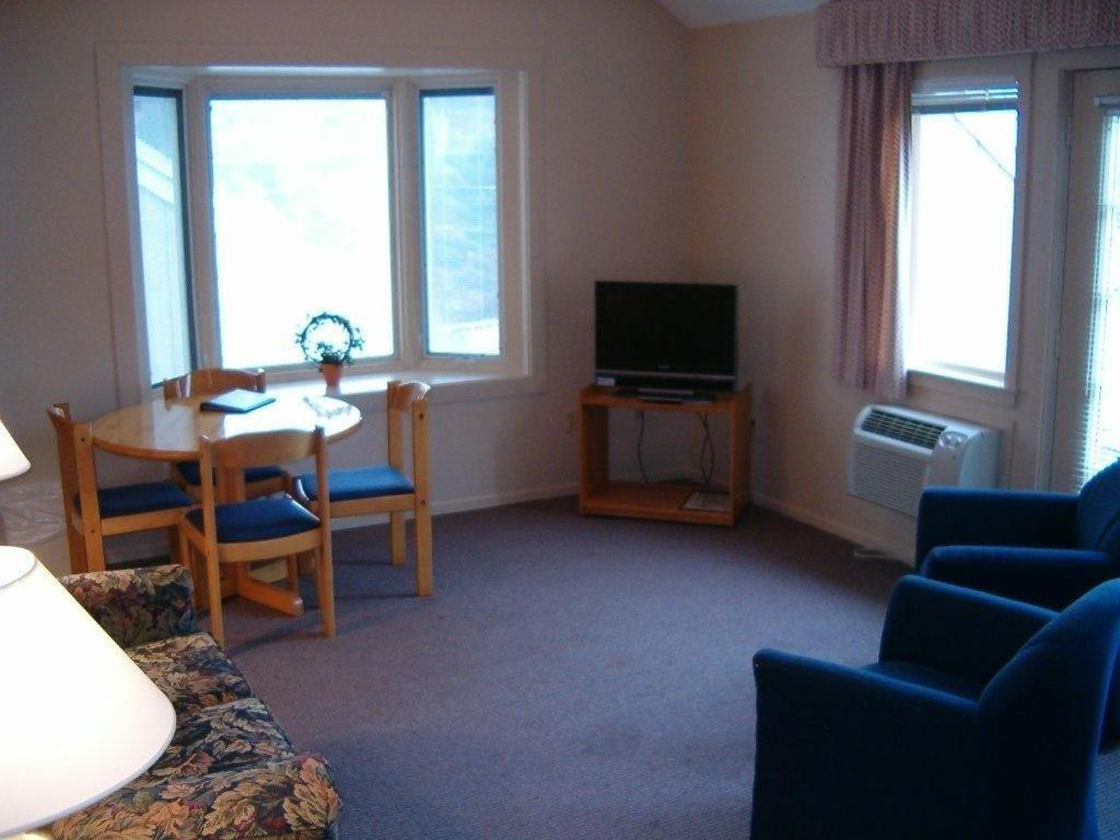Attitash Motel & Suites Bartlett Ruang foto